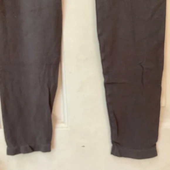 M. Rena Cropped Tummy Tuck Legging, Dark Gray, Ultra Comfortable, One Size - Picture 10 of 10